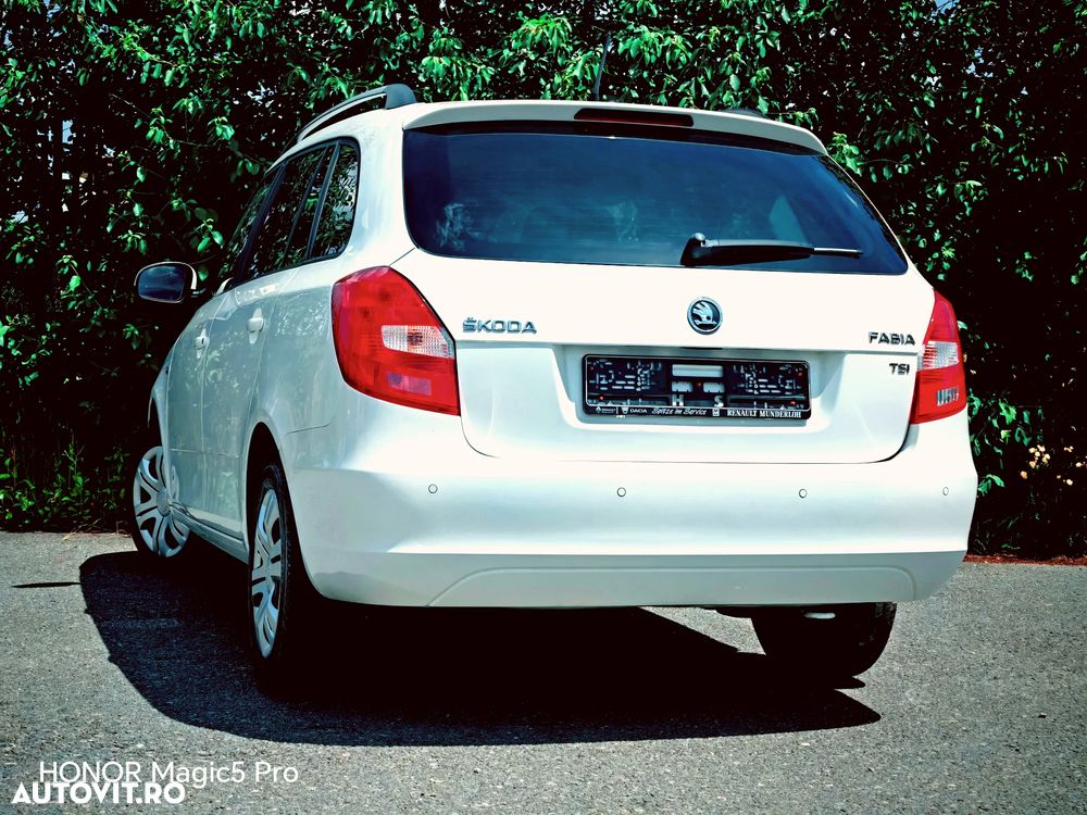 Skoda Fabia 1.2 TSI Fresh - 12