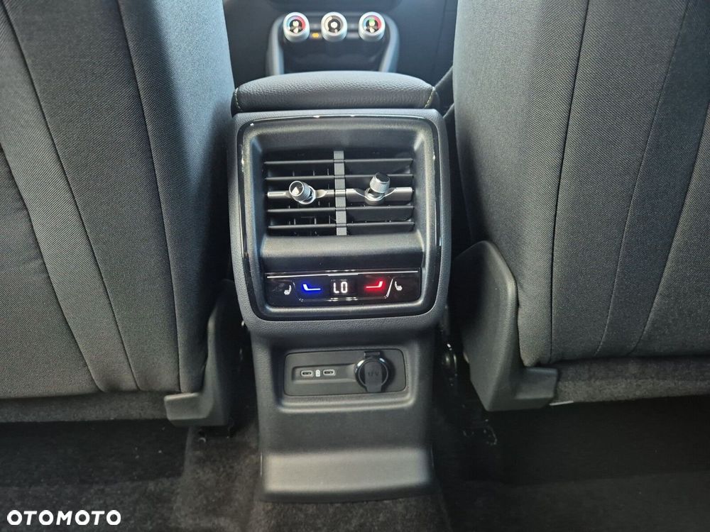 Skoda Kodiaq 2.0 TSI 4x4 Drive DSG - 41