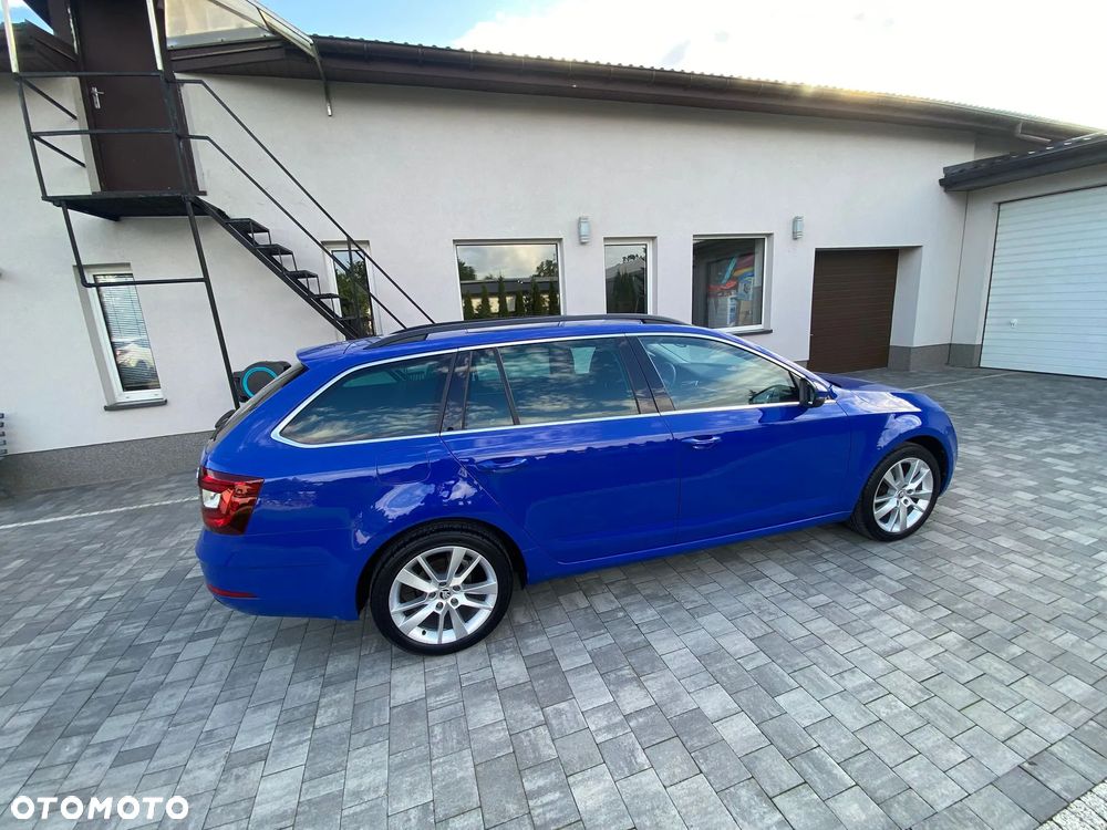 Skoda Octavia 2.0 TDI (Green tec) DSG Style - 5