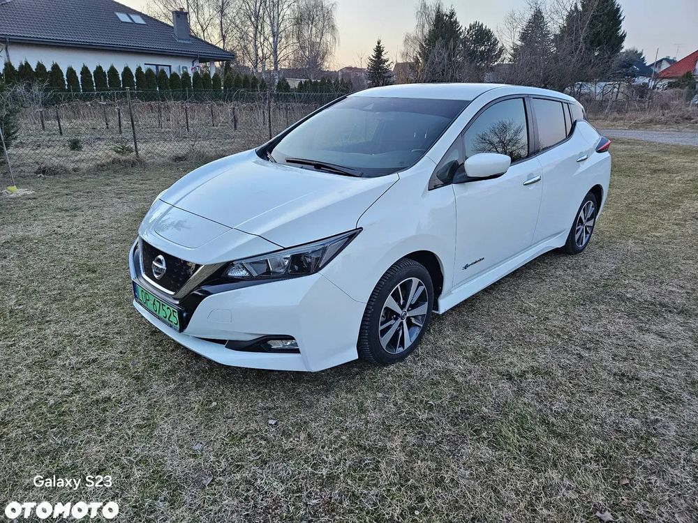 Nissan Leaf 40 kWh N-Connecta - 1