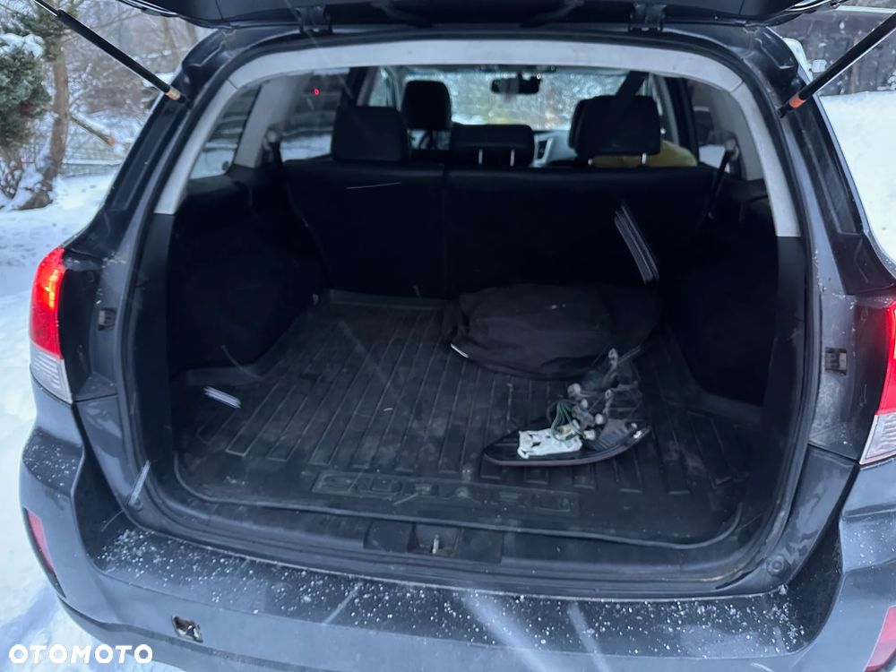 Subaru Outback - 8