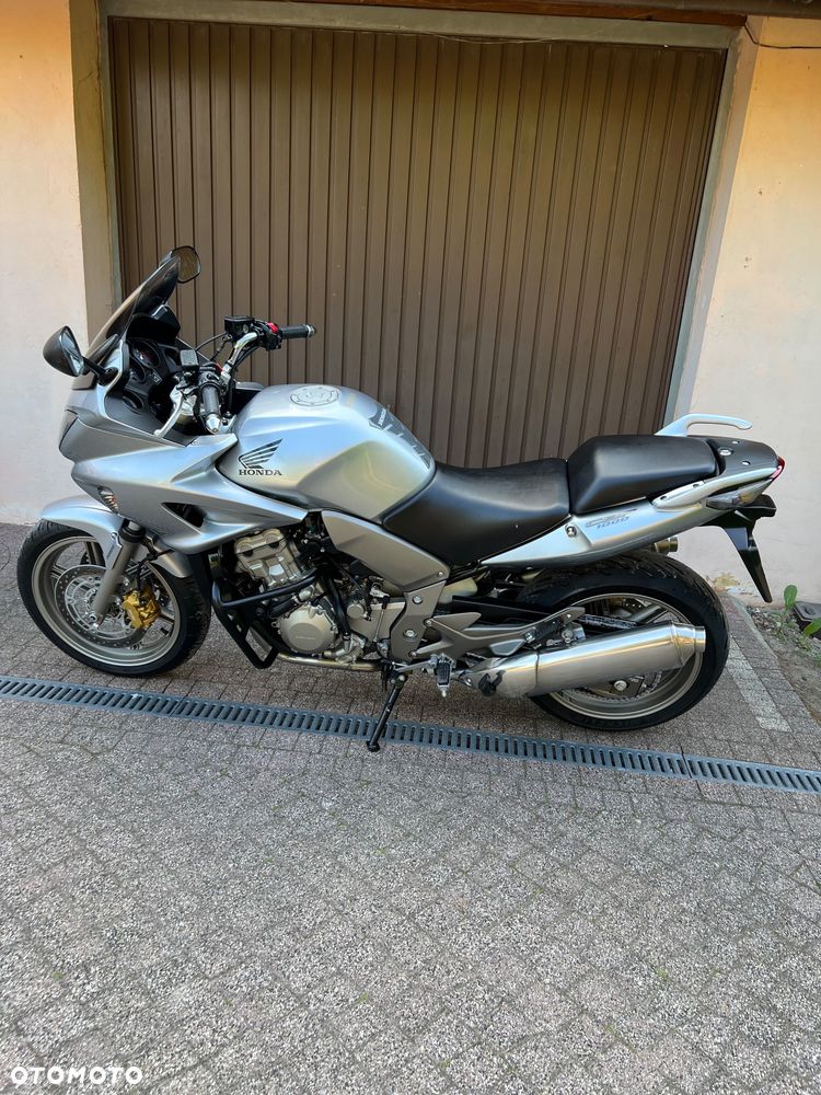 Honda CBF - 21