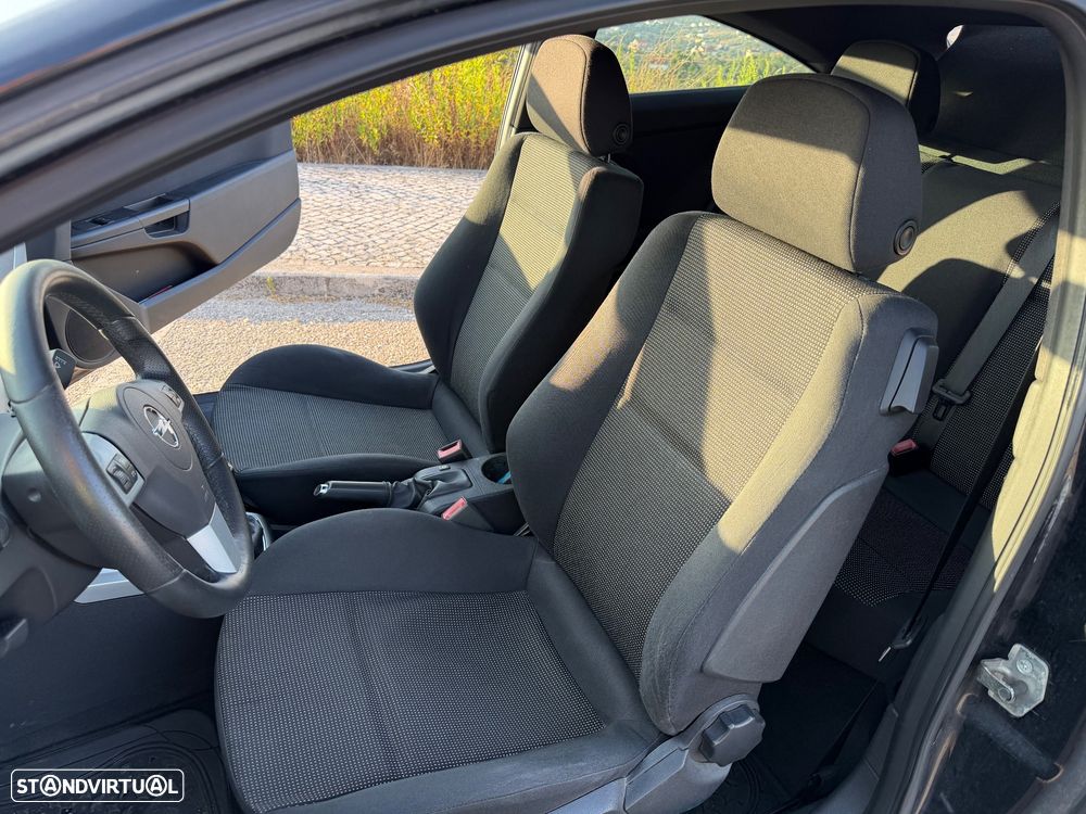 Opel Astra GTC 1.7 CDTI - 8