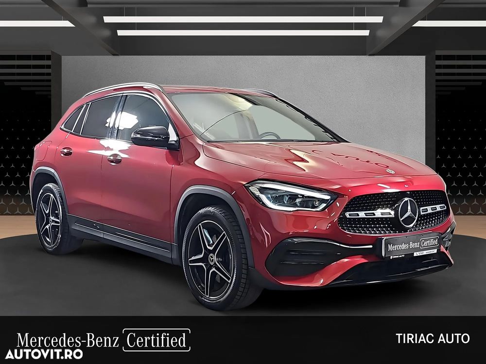 Mercedes-Benz GLA - 8