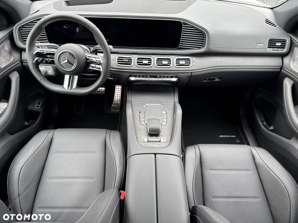 Mercedes-Benz GLE - 12