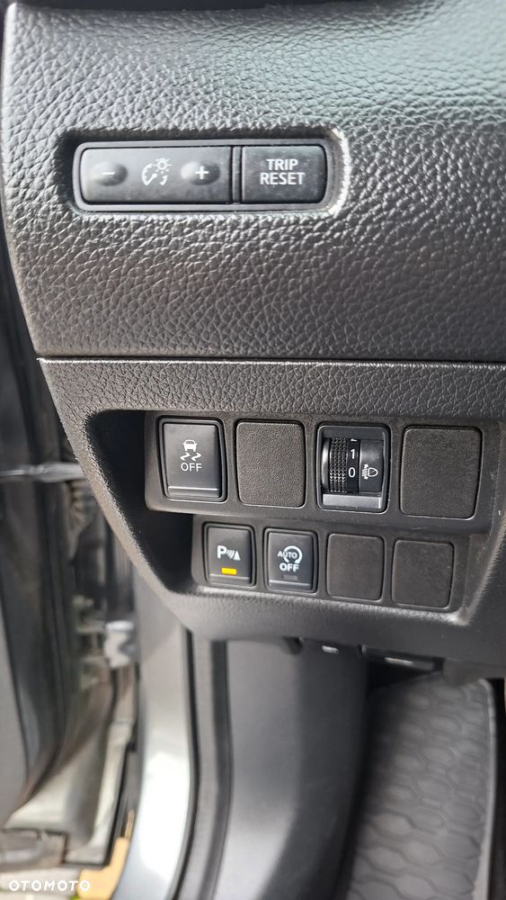 Nissan Qashqai 1.2 DIG-T N-Connecta - 21