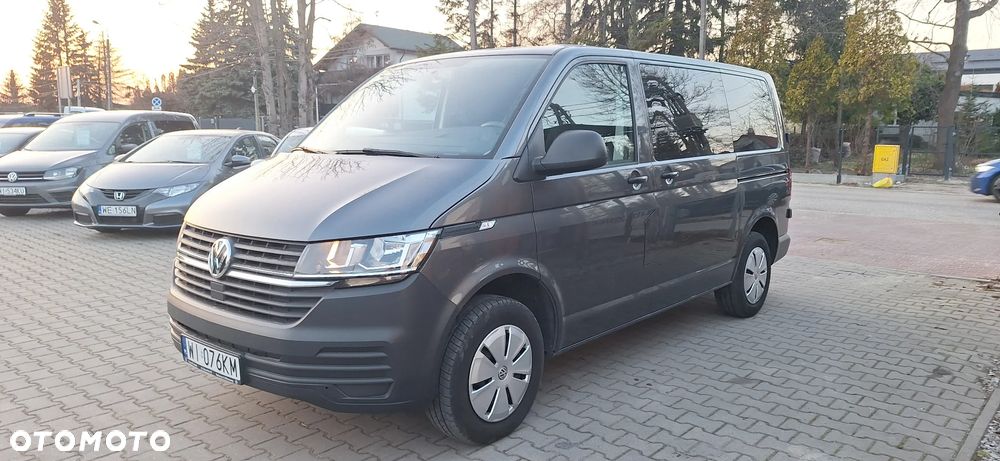 Volkswagen Transporter - 1