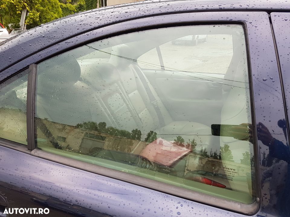Geam / Sticla Culisant Usa / Portiera Dreapta Spate Volvo S60 Berlina / Sedan 2000 - 2009 - 1