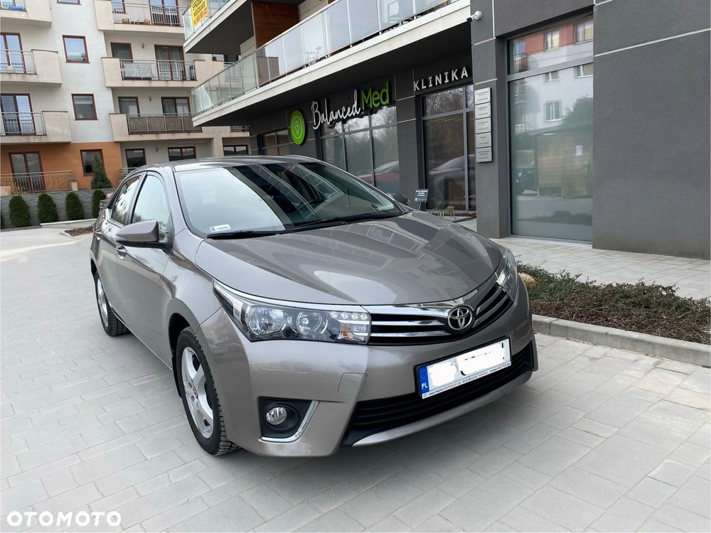 Toyota Corolla 1.6 Premium - 1