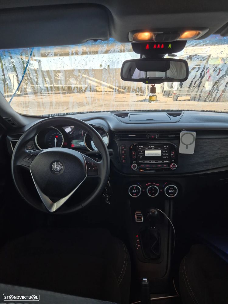 Alfa Romeo Giulietta 1.6 JTDM Sport TCT - 3