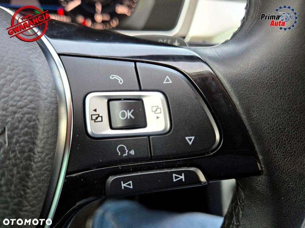 Volkswagen Passat - 23