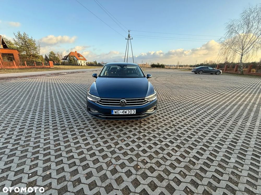 Volkswagen Passat 2.0 TDI EVO Business DSG - 4