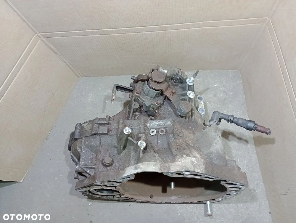 FIAT SEDICI SUZUKI SX4 1,6 120KM skrzynia biegów 4x2 - 4