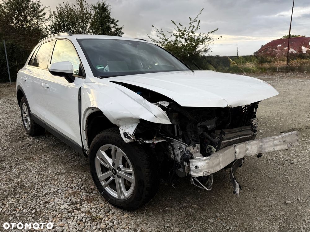 Audi Q3 45 TFSIe S tronic S line - 13