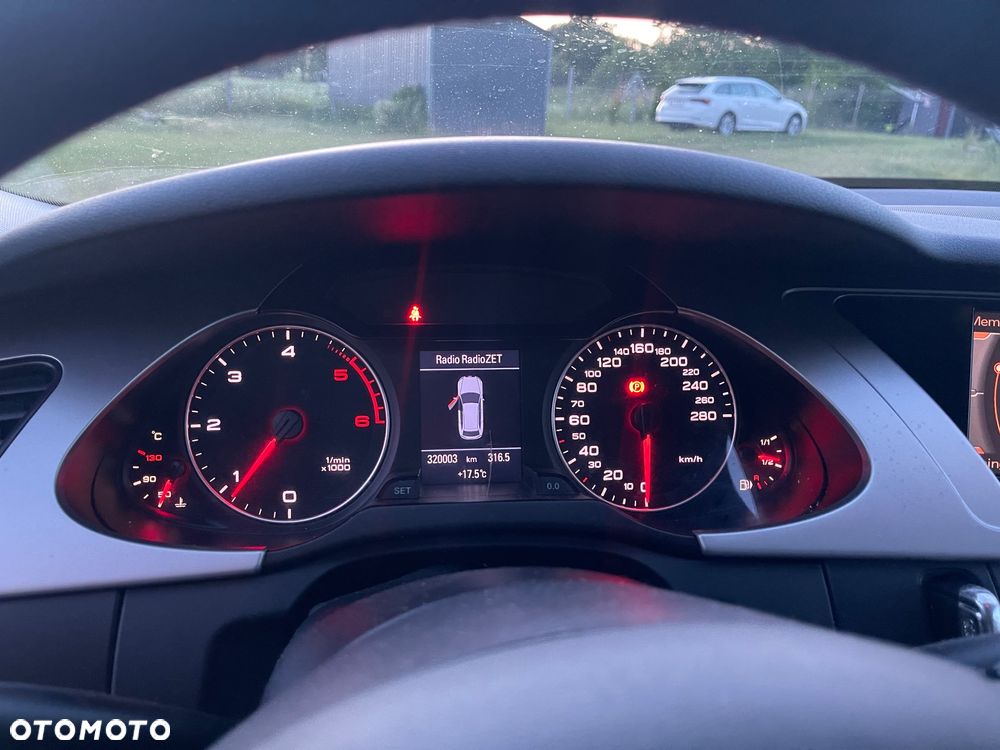 Audi A4 Avant 2.0 TDI - 11