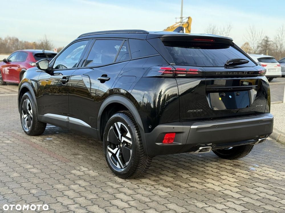 Peugeot 2008 PureTech mHEV Allure e-DCS6 - 8