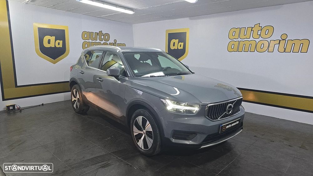 Volvo XC 40 1.5 T5 PHEV Momentum Plus - 2