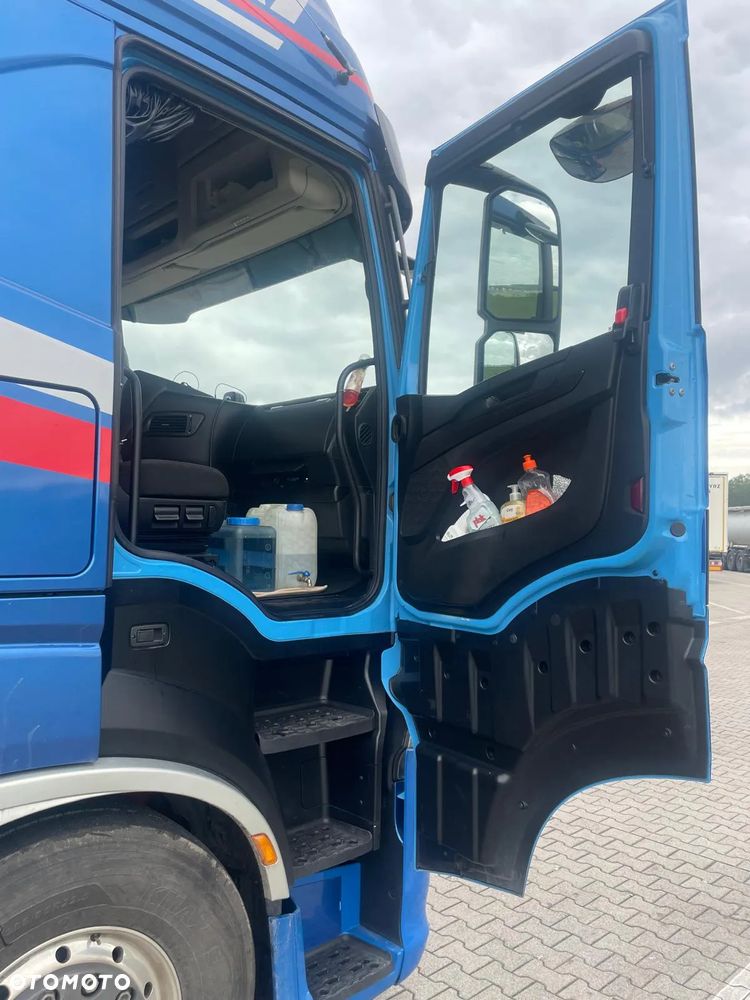 Iveco S-Way - 9