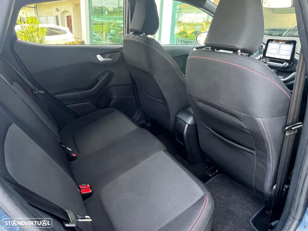 Ford Fiesta - 19