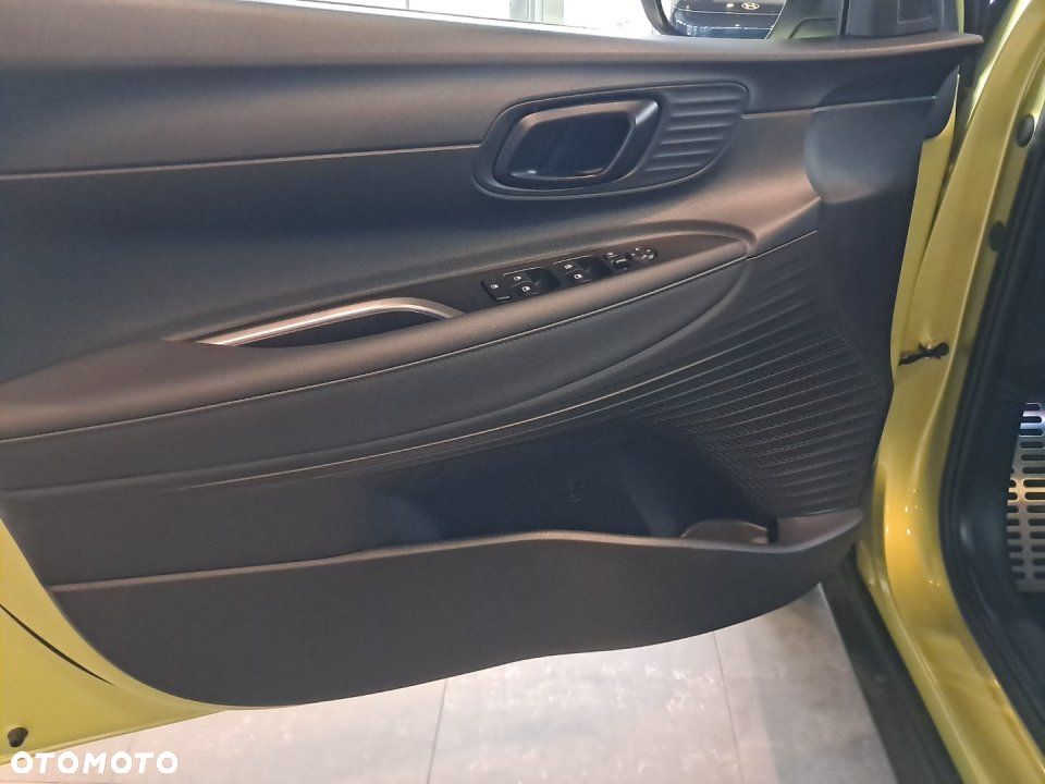 Hyundai Bayon - 12