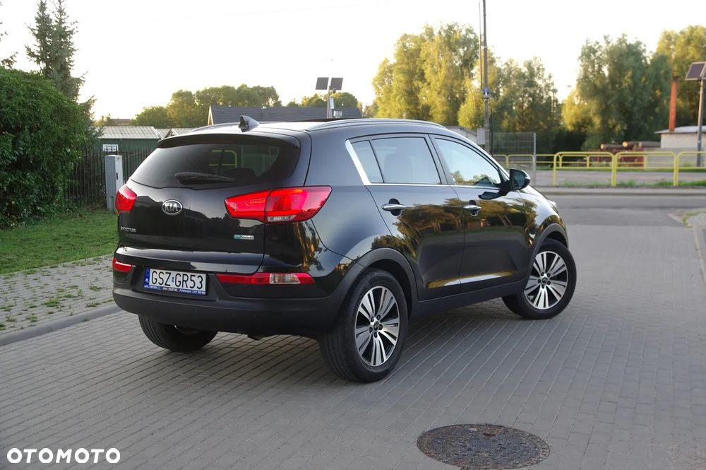 Kia Sportage 1.7 CRDI 2WD ISG Dream-Team Edition - 2