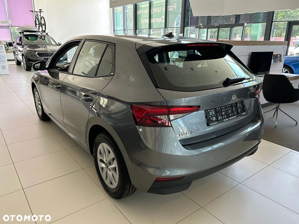 Skoda Fabia 1.0 TSI Drive - 3
