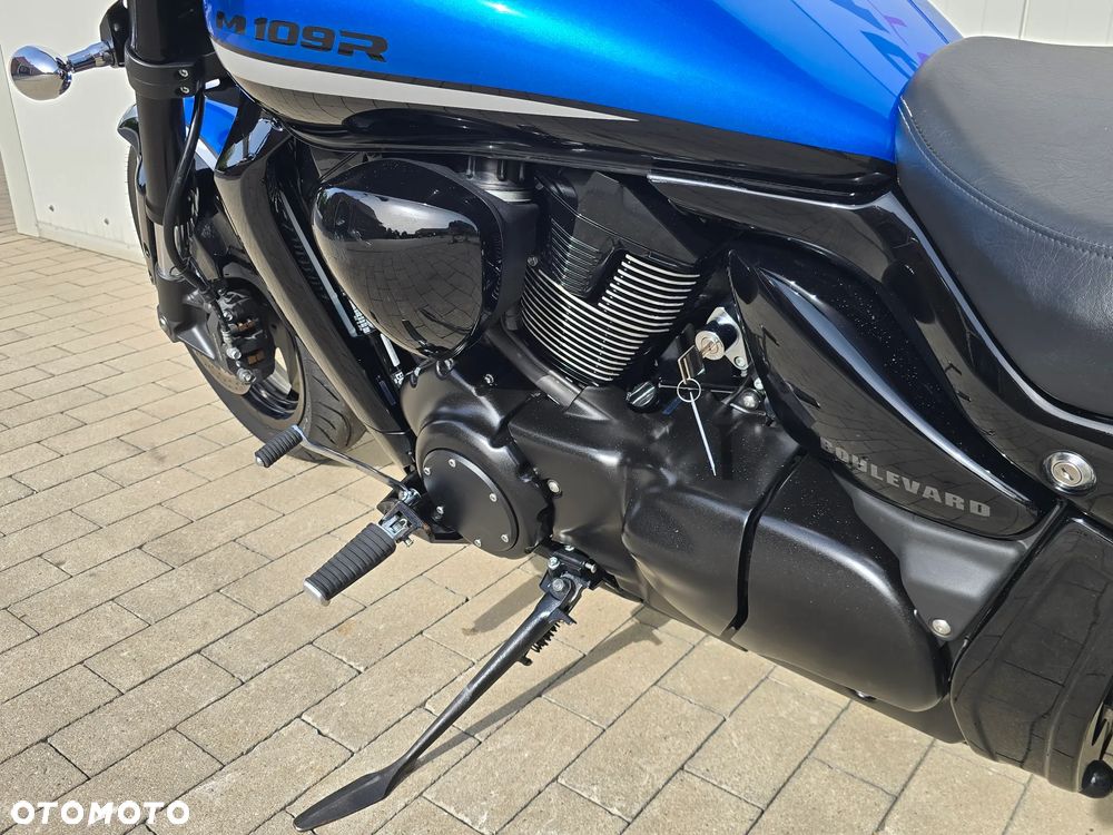 Suzuki Boulevard - 11