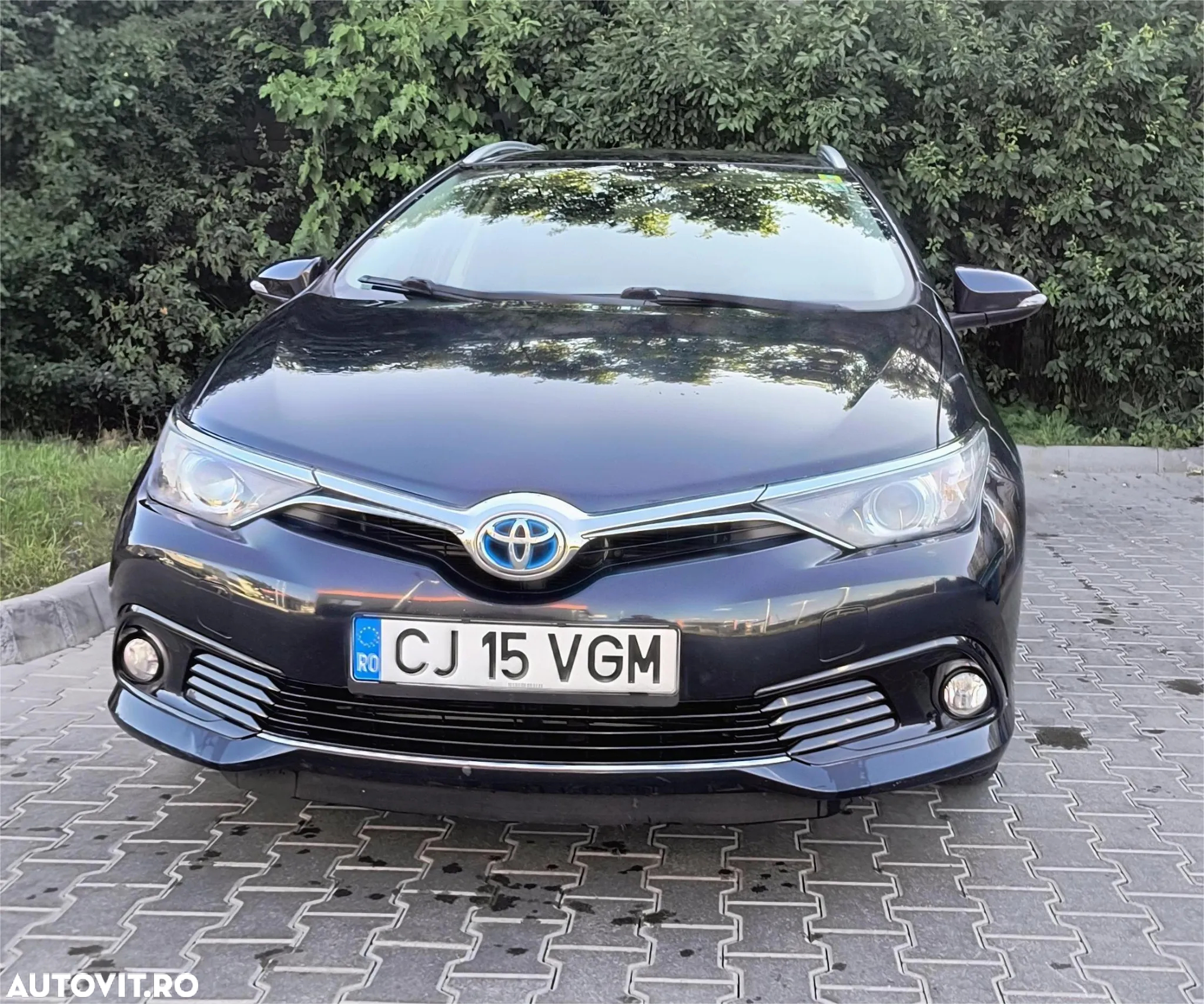 Toyota Auris 1.8 VVT-i Hybrid Automatik Executive - 2
