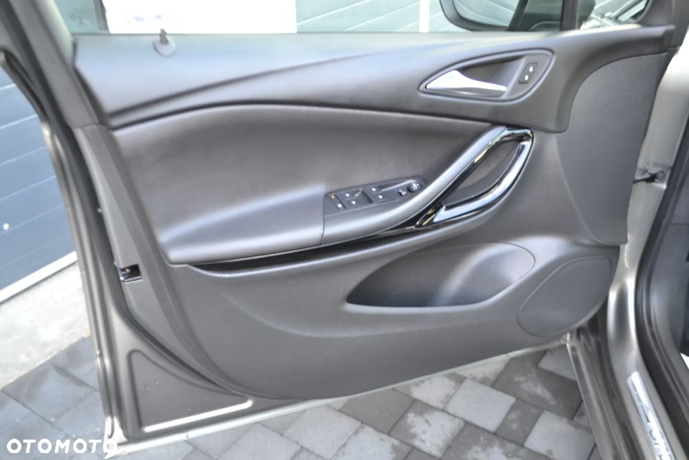 Opel Astra 1.4 Turbo Start/Stop Innovation - 31