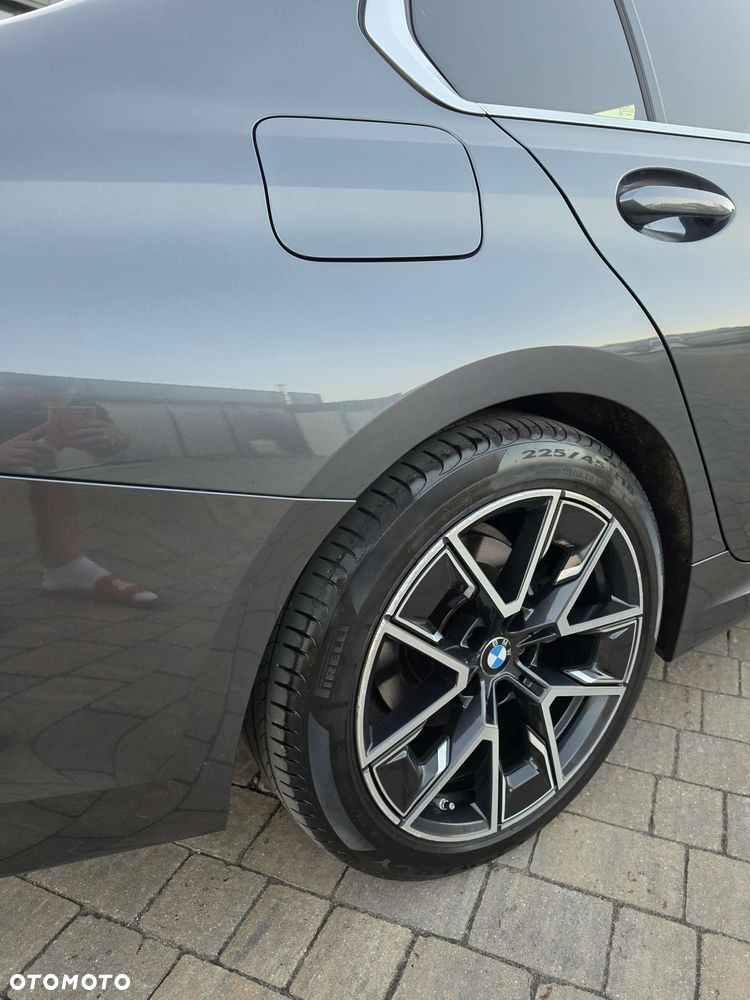 BMW Seria 3 320d xDrive M Sport sport - 9