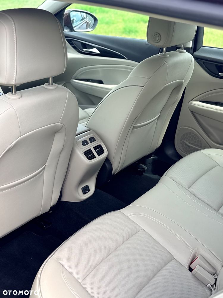 Opel Insignia 1.5 T Exclusive S&S - 10