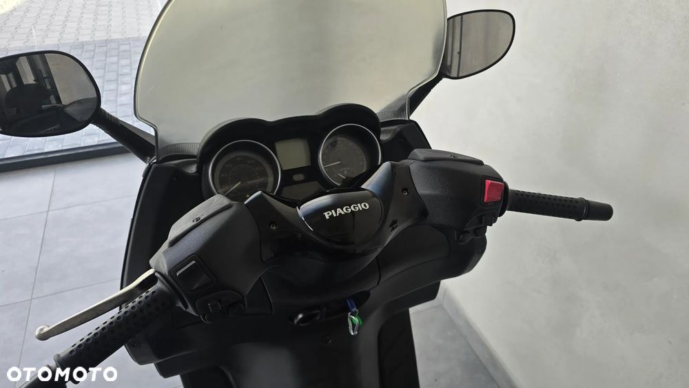 Piaggio Xevo - 20