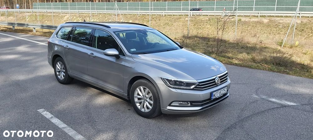 Volkswagen Passat 2.0 TDI SCR Comfortline - 6