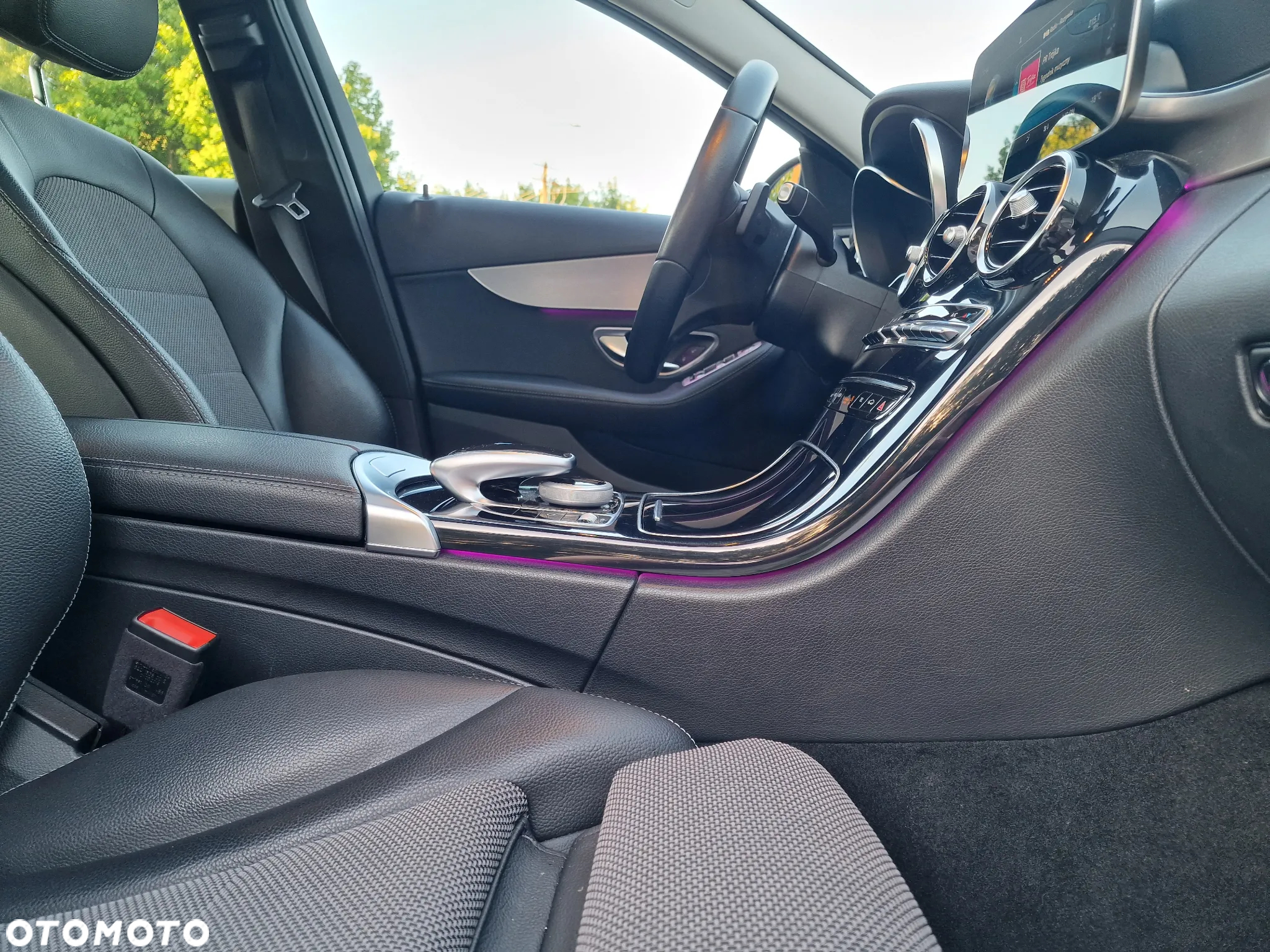 Mercedes-Benz Klasa C 180 T 9G-TRONIC Avantgarde - 16