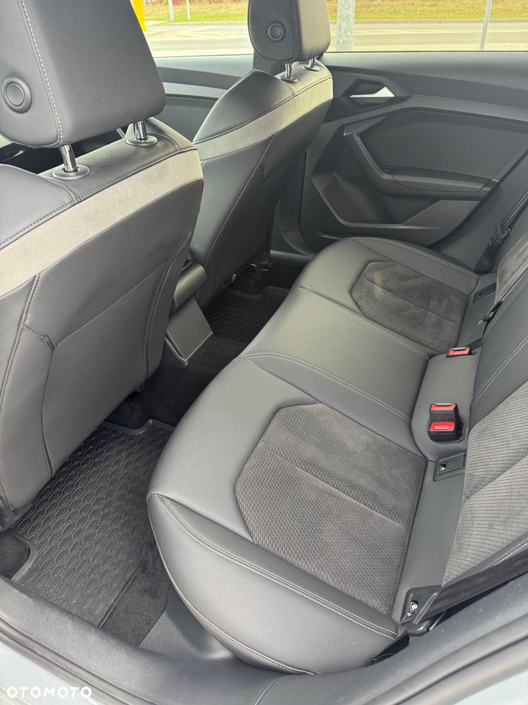 Audi A1 Sportback 35 TFSI S-Line S tronic - 8