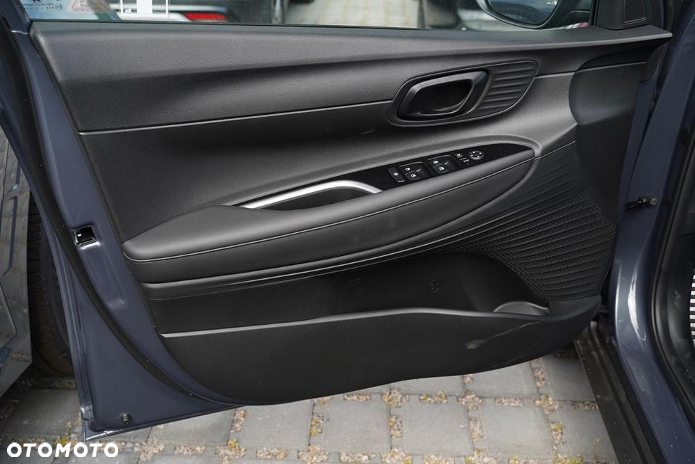 Hyundai Bayon 1.0 T-GDI Smart DCT - 10