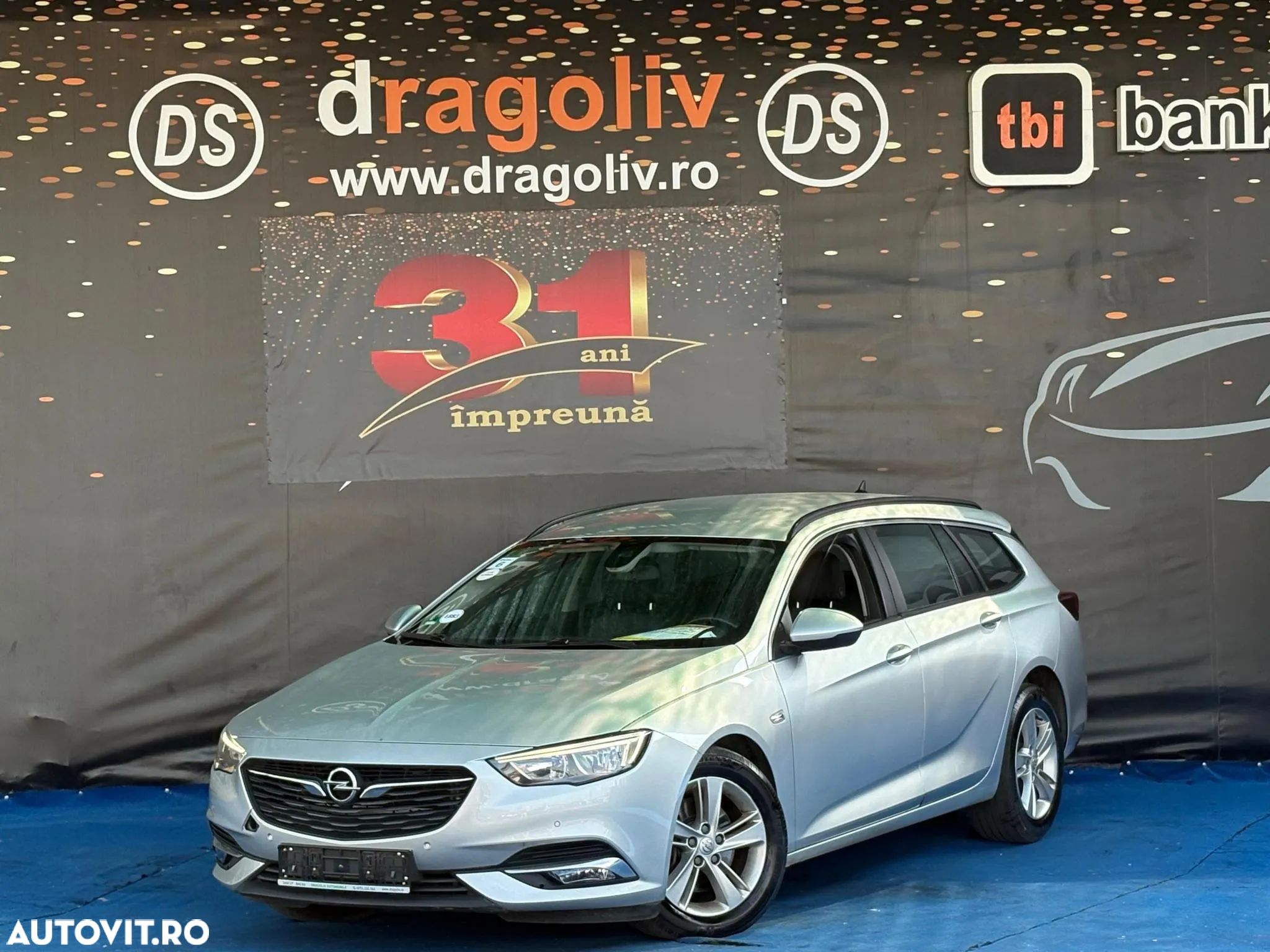 Opel Insignia - 1