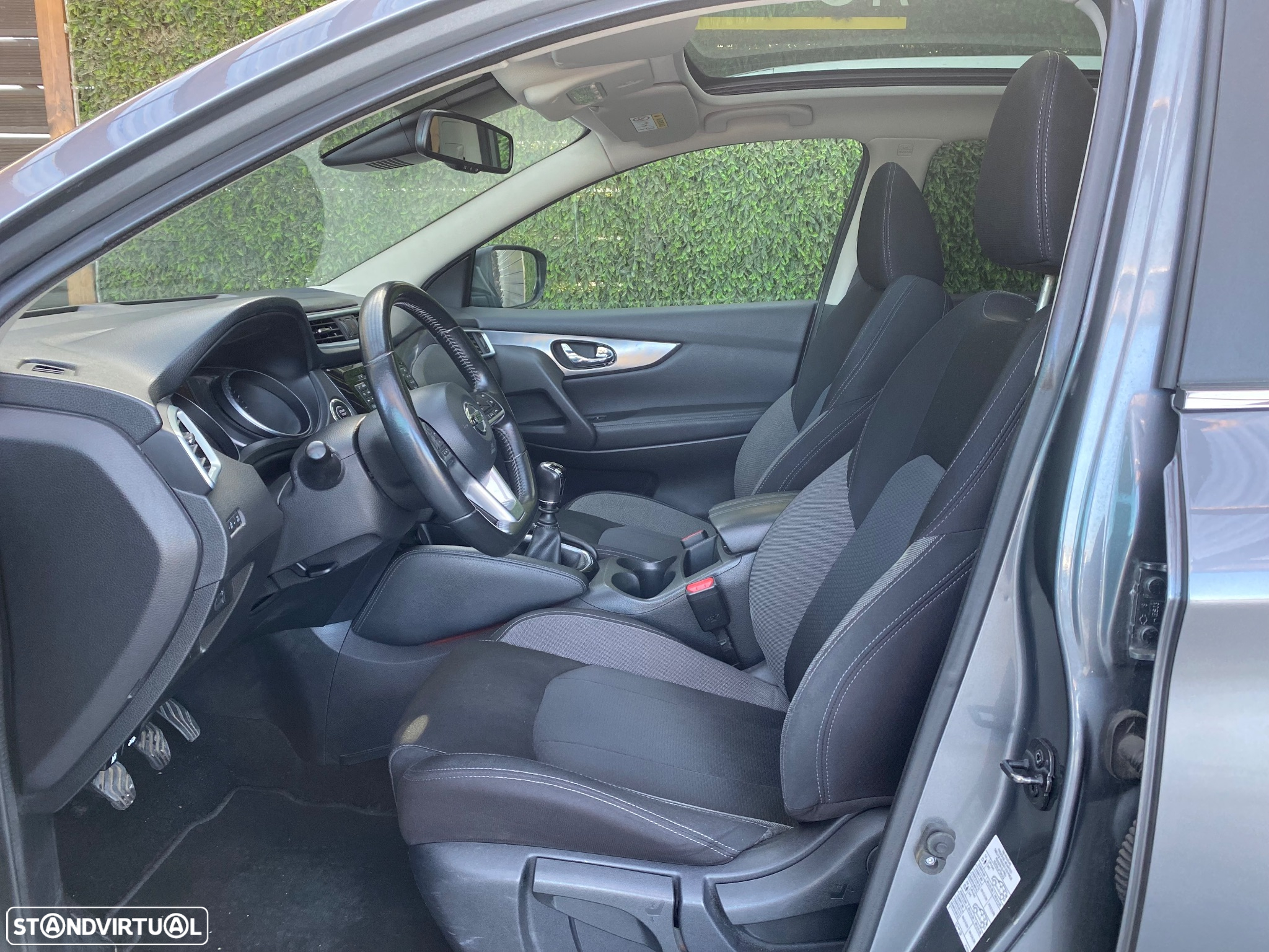 Nissan Qashqai 1.5 dCi N-Connecta - 17