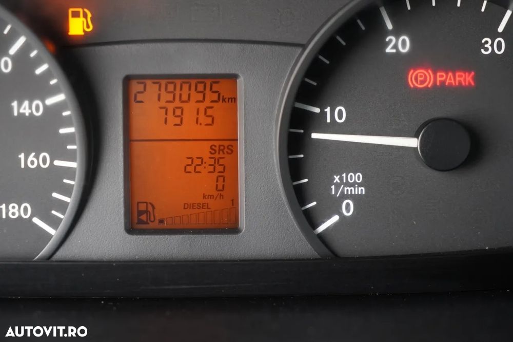 Mercedes-Benz SPRINTER 513 CDI / CUTIE DE VITEZE 4,4 m / MANUALĂ / DOUĂ CUTII - 33