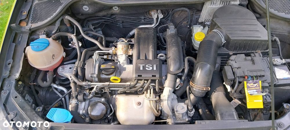 Volkswagen Polo 1.2 TSI Life - 12
