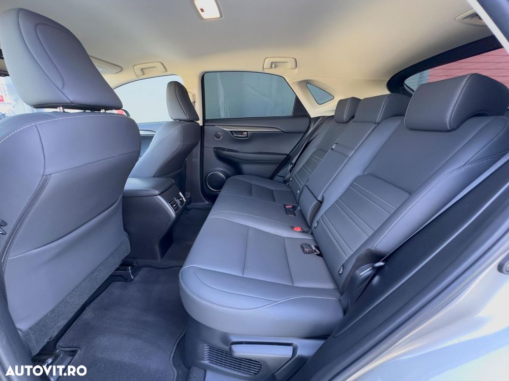 Lexus Seria NX 300h AWD Executive Plus - 15