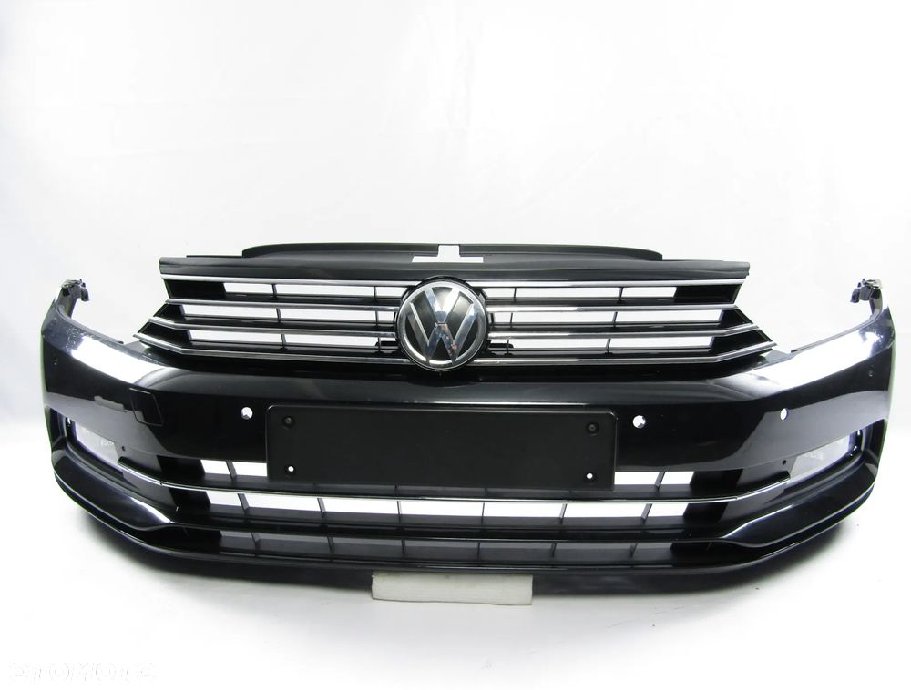 Zderzak przedni VW Passat B8 14 - 19 Pdc-4  Lakier LC9X - 6
