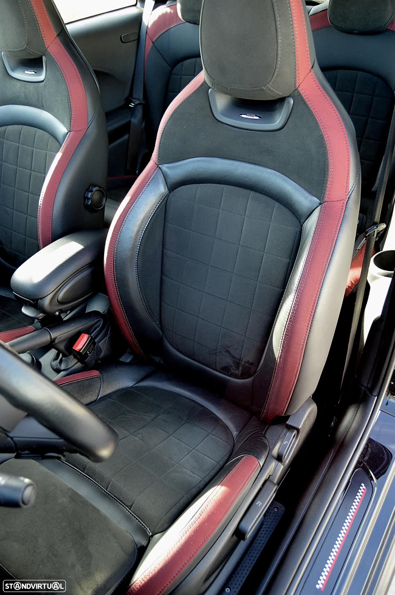 MINI 3 Portas John Cooper Works Aut. - 26