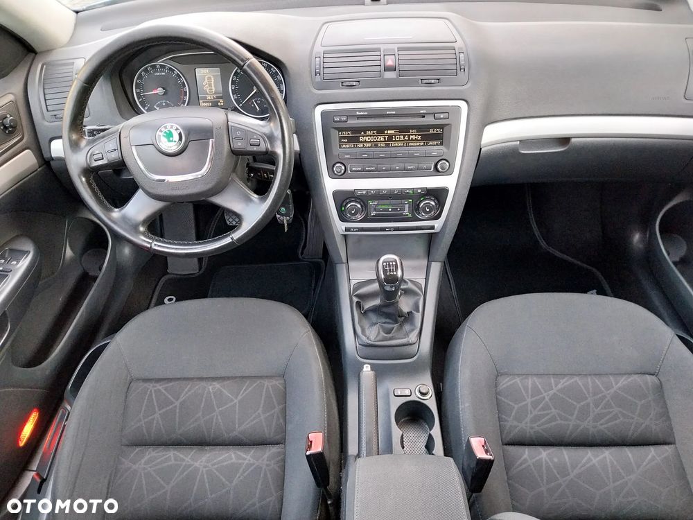 Skoda Octavia 2.0 TDI Elegance - 6