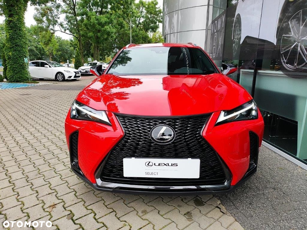 Lexus UX - 3