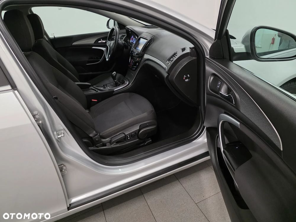 Opel Insignia Sports Tourer 2.0 Diesel Exclusive - 29