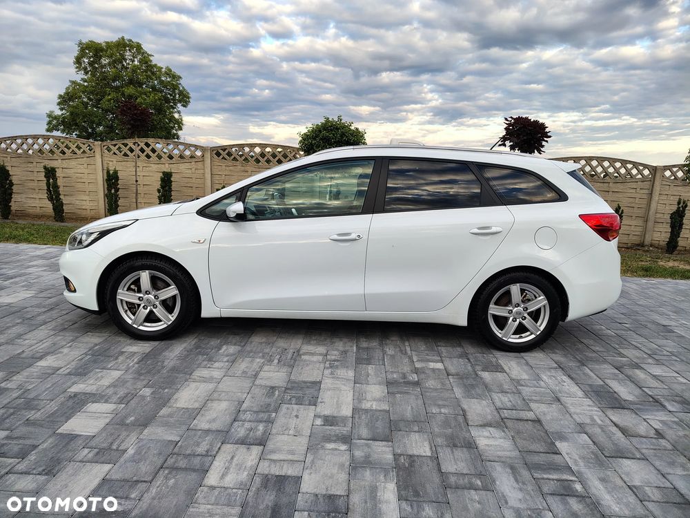 Kia Ceed 1.6 GDI Platinum Edition - 9