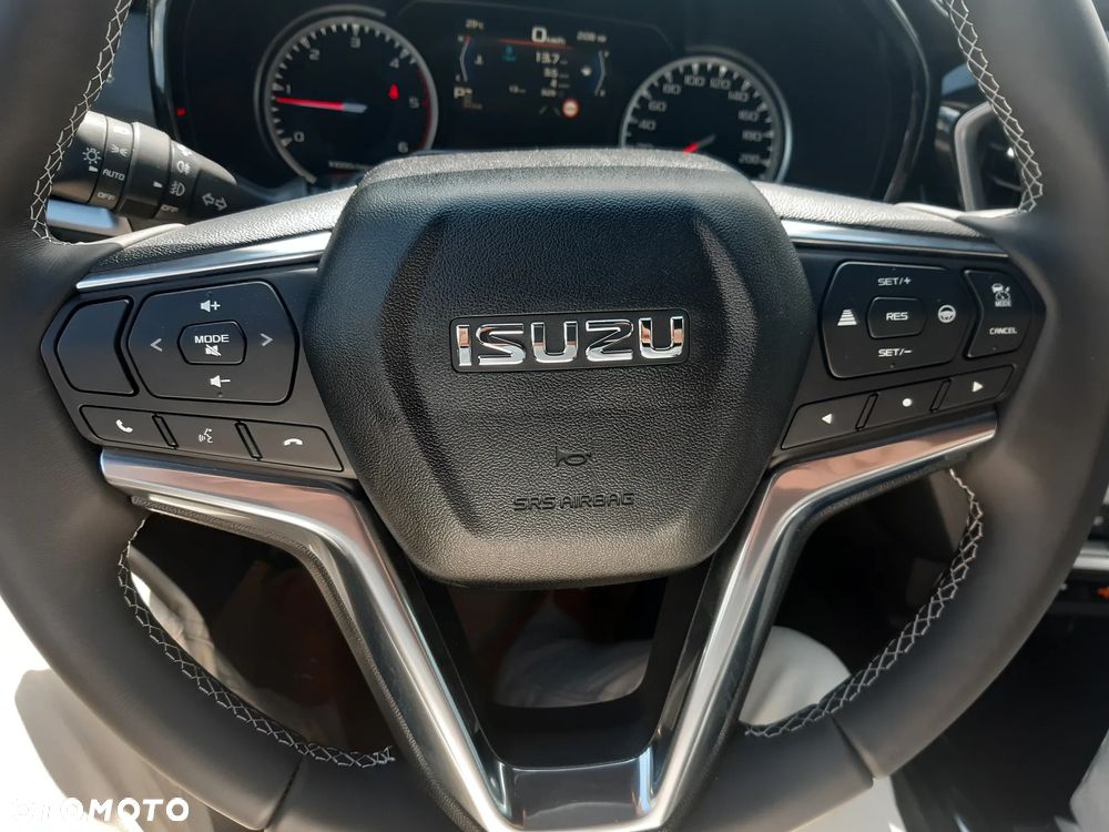Isuzu D-Max 1.9 EC LSE - 28