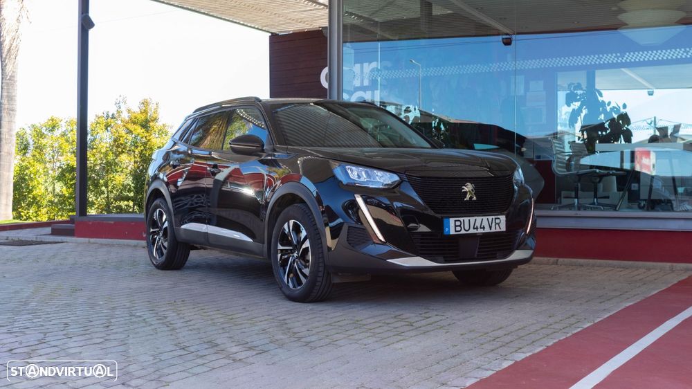 Peugeot e-2008 Allure - 2