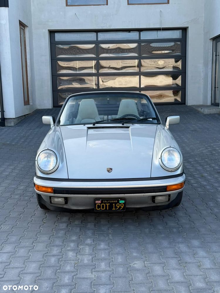 Porsche 911 - 4